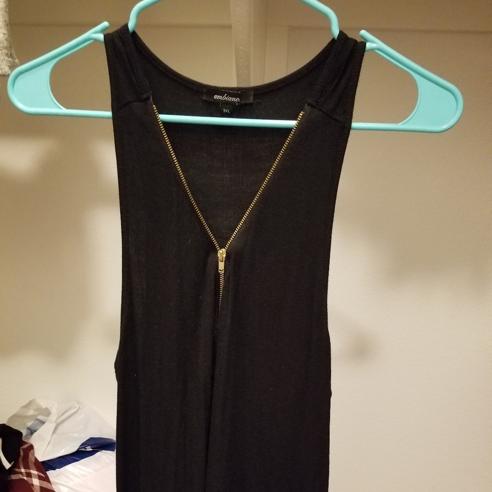 Ambiance half zip tank